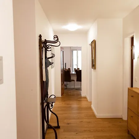 Am Gallerturm Mit Seeblick 于伯林根